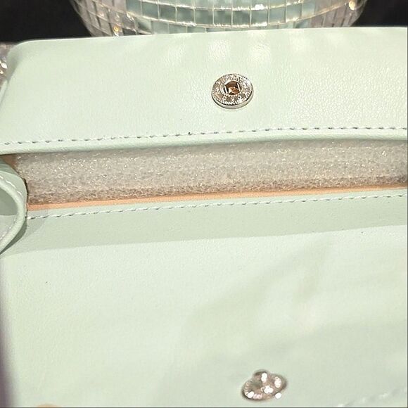 Steve Madden PVC Stone Keychain Wallet- Mint - Picture 8 of 8